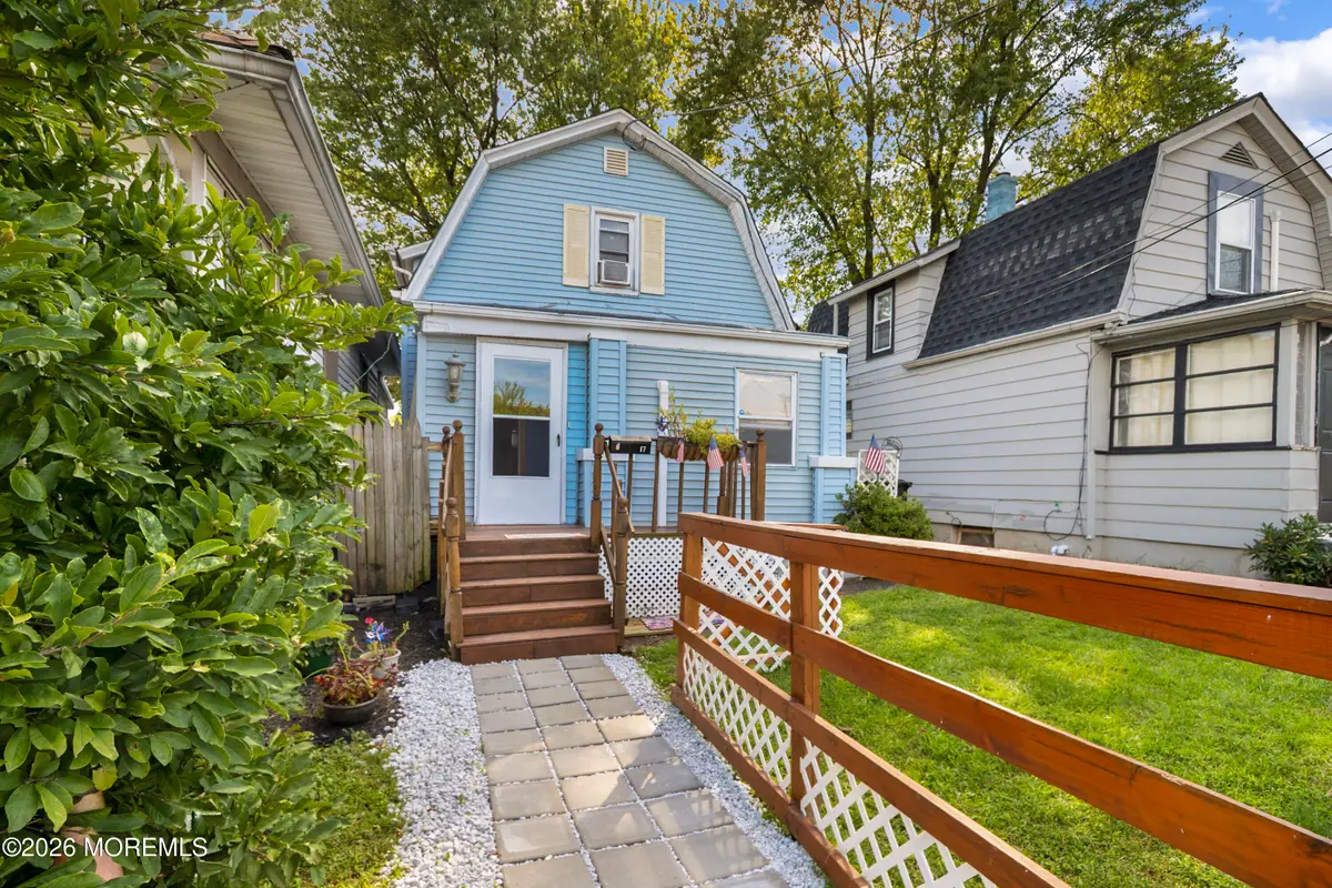 17 Douglas Street, Fords, NJ 08863 - #1