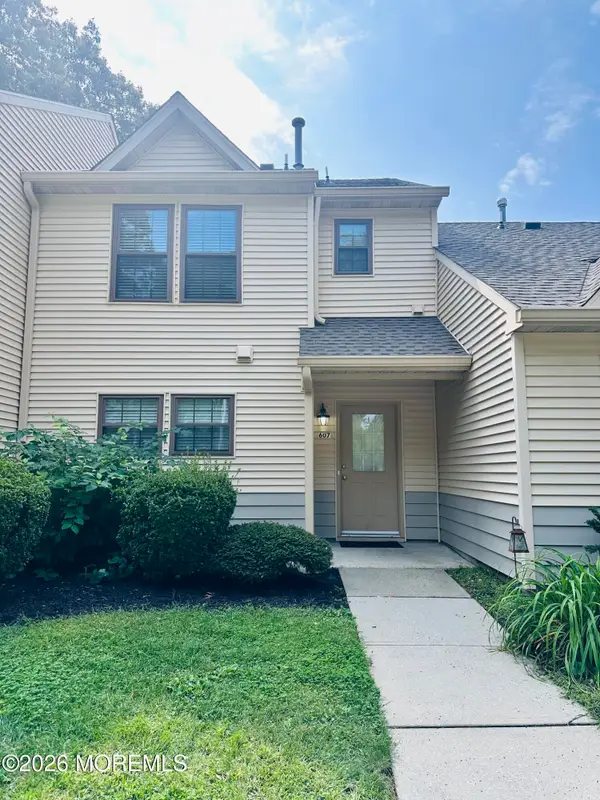 607 Bromelia Court, Jackson, NJ 08527