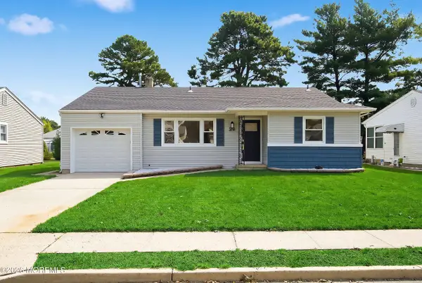26 Nostrand Drive, Toms River, NJ 08757