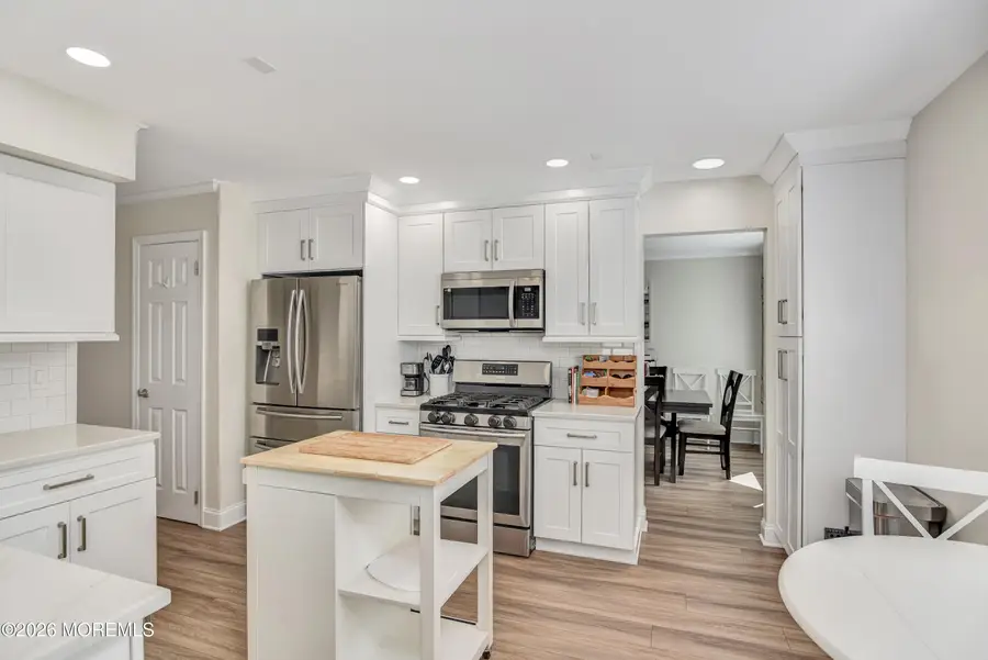 4 Scarlet Lane, Howell, NJ 07731 - #3