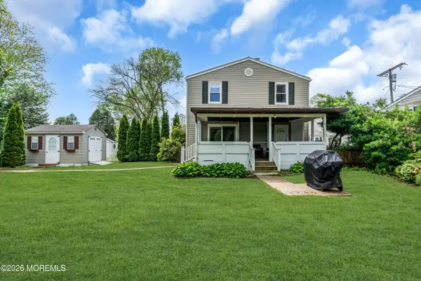 68 Barker Avenue, Shrewsbury Twp, NJ 07724