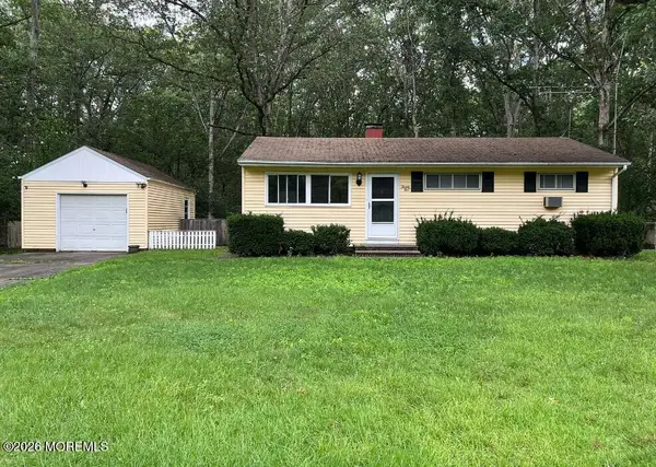 25 Murdock Place, Jackson, NJ 08527