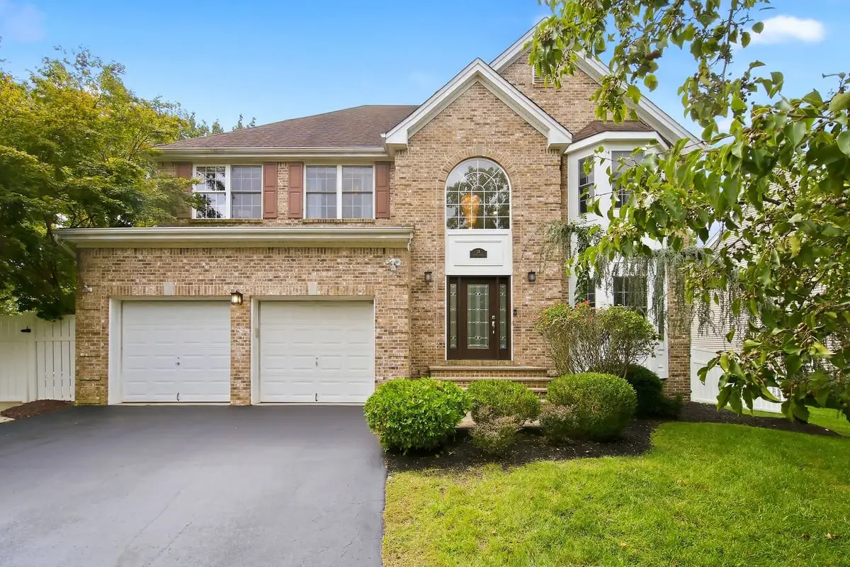 28 Violet Circle, Howell, NJ 07731 - #1