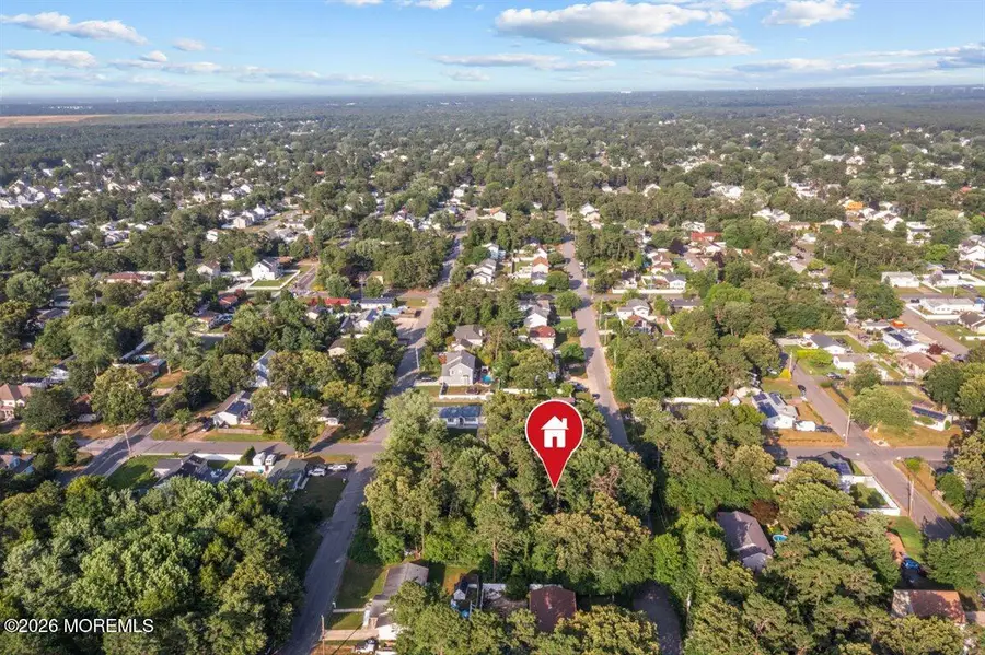 629 Tenth Avenue, Toms River, NJ 08757 - #3