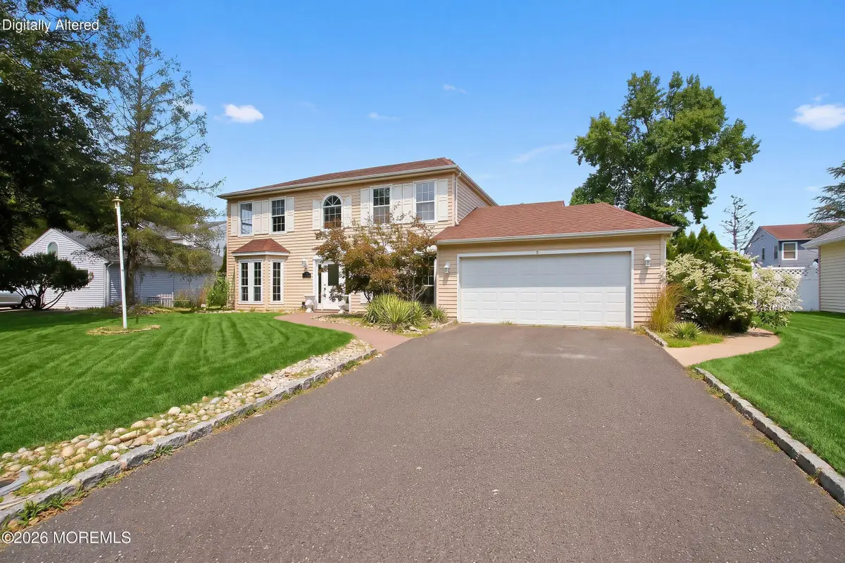 8 Lindner Lane, Howell, NJ 07731 - #1