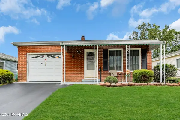 139 Bonaire Drive, Toms River, NJ 08757