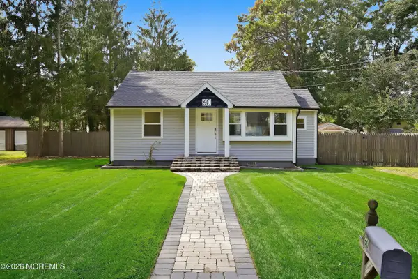 60 Crest Drive, Howell, NJ 07731
