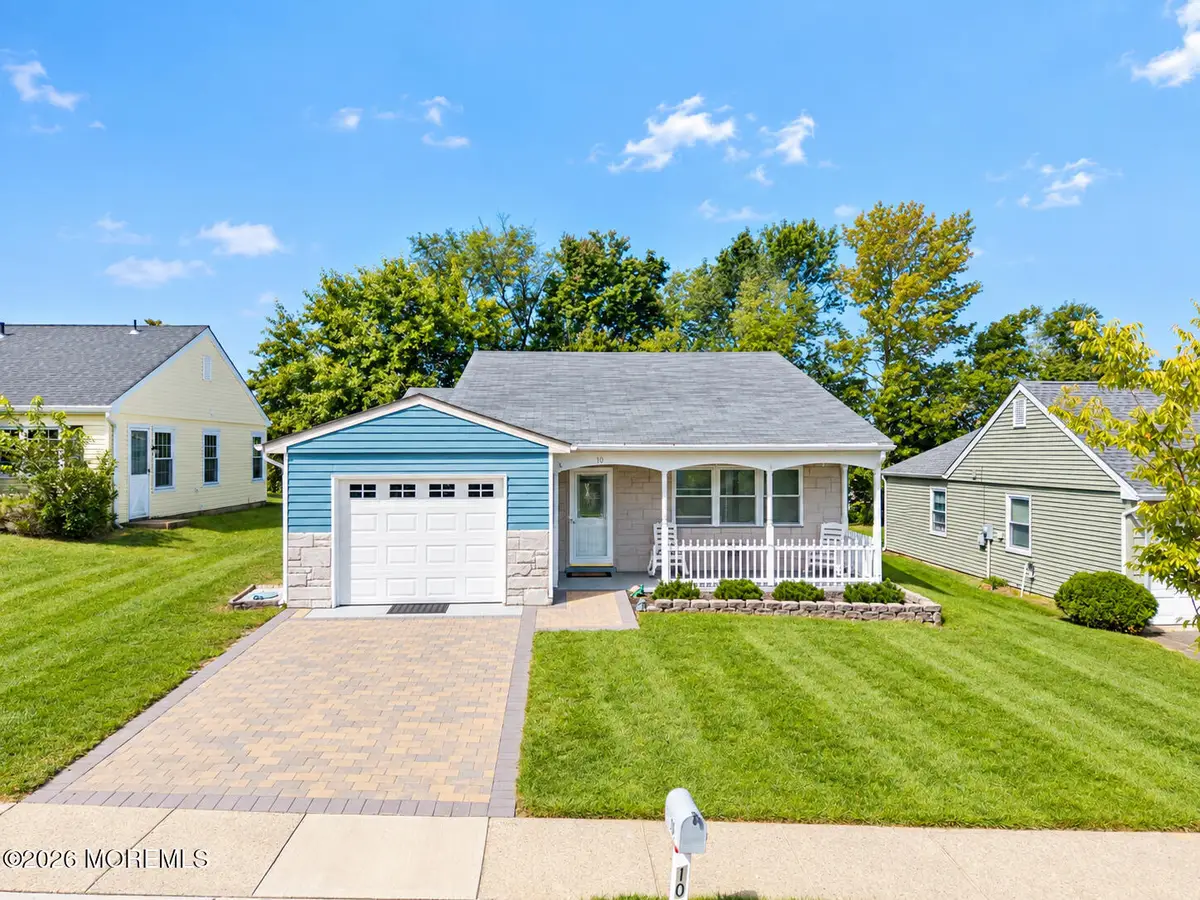 10 Lambeth Lane, Manchester, NJ 08759 - #1