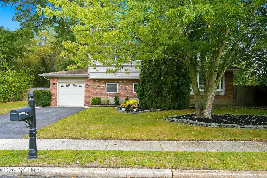 45 Oak Terrace, Howell, NJ 07731 - #3