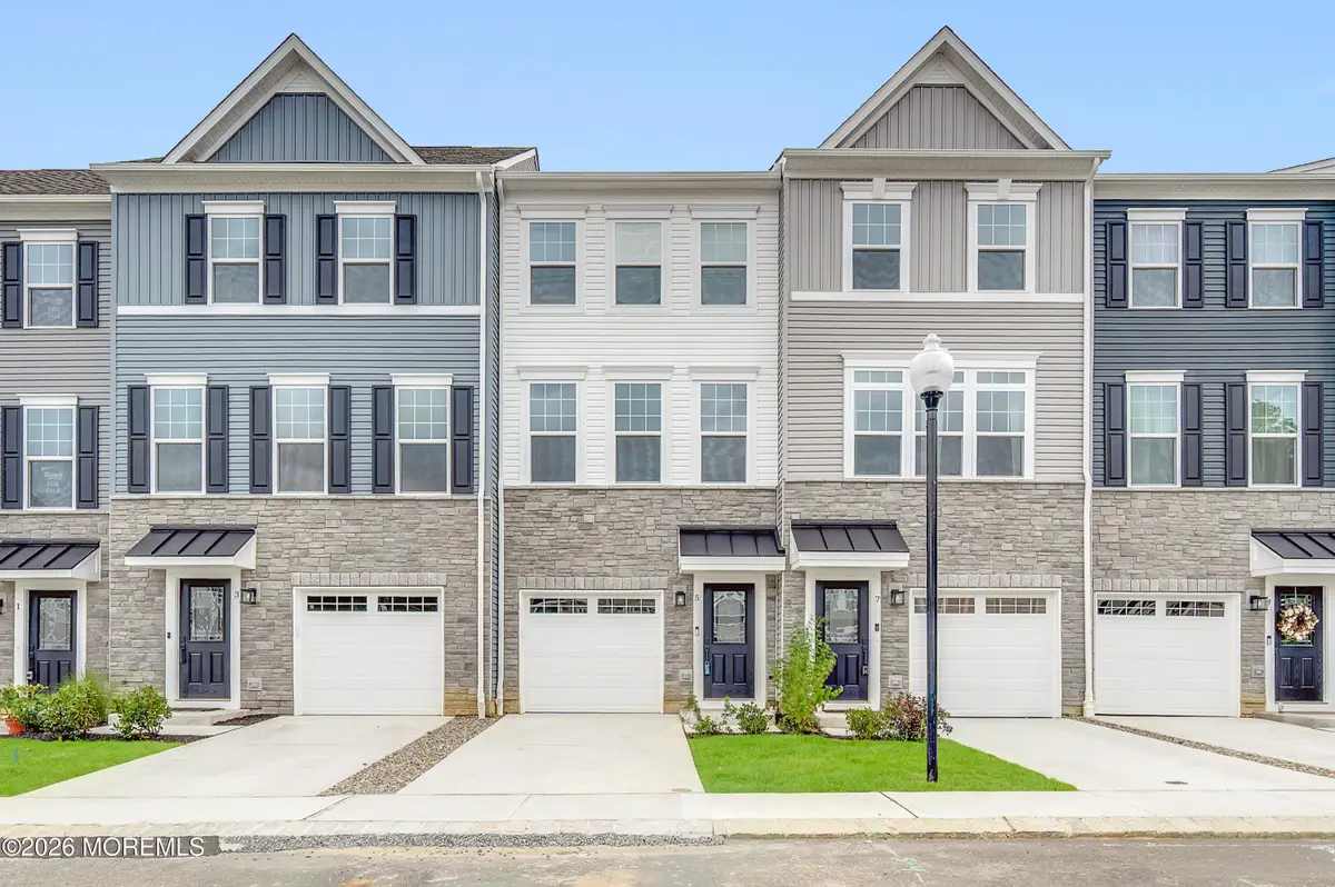 5 Pelham Ln, Bayville, NJ 08721 - #1