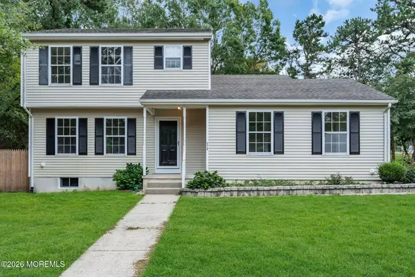 579 Coral Lane, Manahawkin, NJ 08050