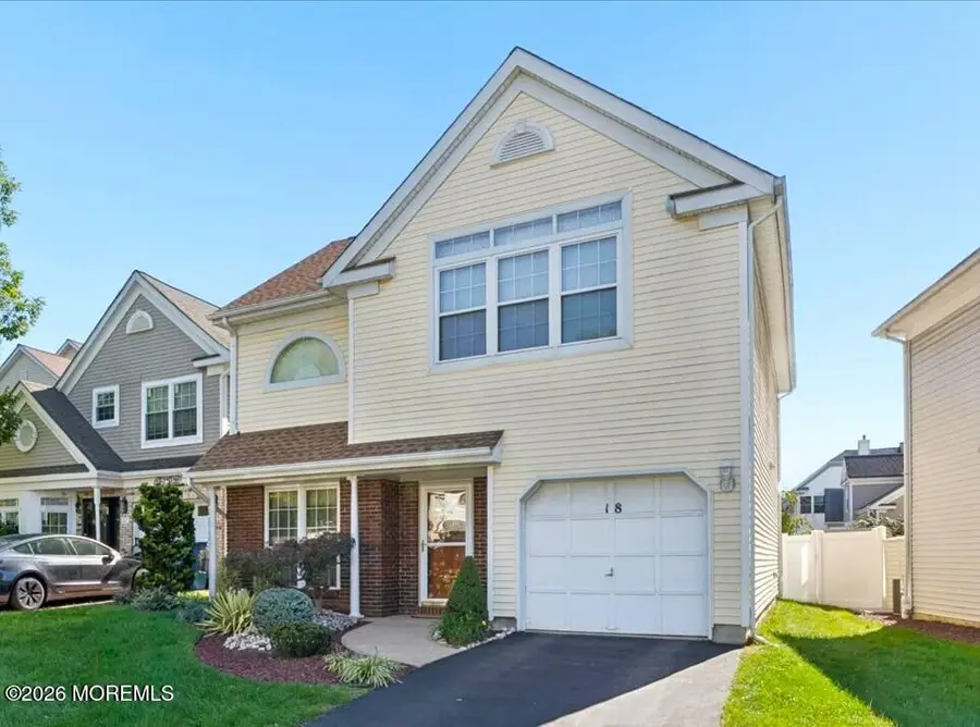 18 Carlisle Court, Old Bridge, NJ 08857 - #2