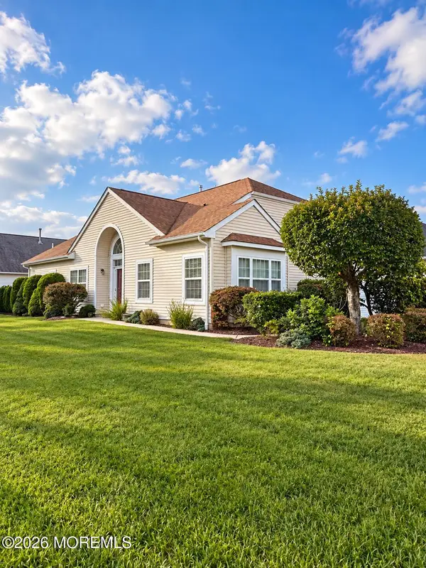 274 Valencia Drive, Monroe, NJ 08831