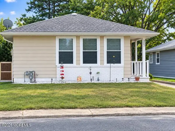307 Barbados Drive, Toms River, NJ 08757