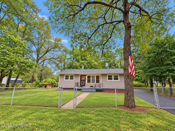 521 Ridgeview Avenue, Browns Mills, NJ 08015