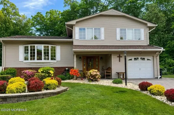 12 Ned Drive, Matawan, NJ 07747