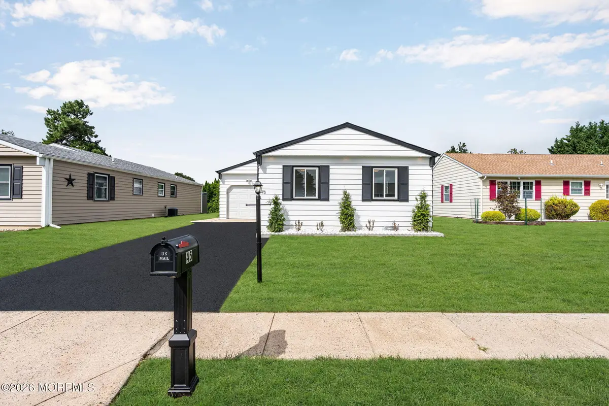 45 Innsbruck Drive, Toms River, NJ 08757 - #1