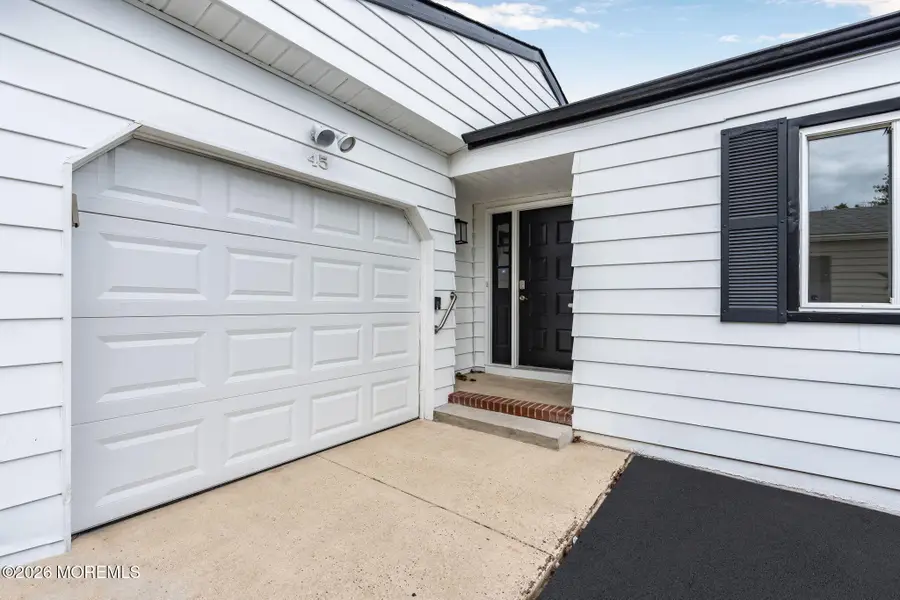 45 Innsbruck Drive, Toms River, NJ 08757 - #3