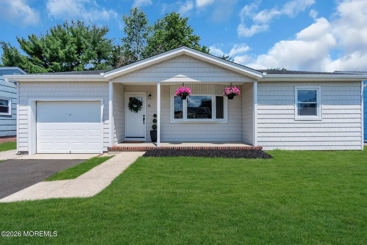 6 Coventry Road, Toms River, NJ 08757 - #1