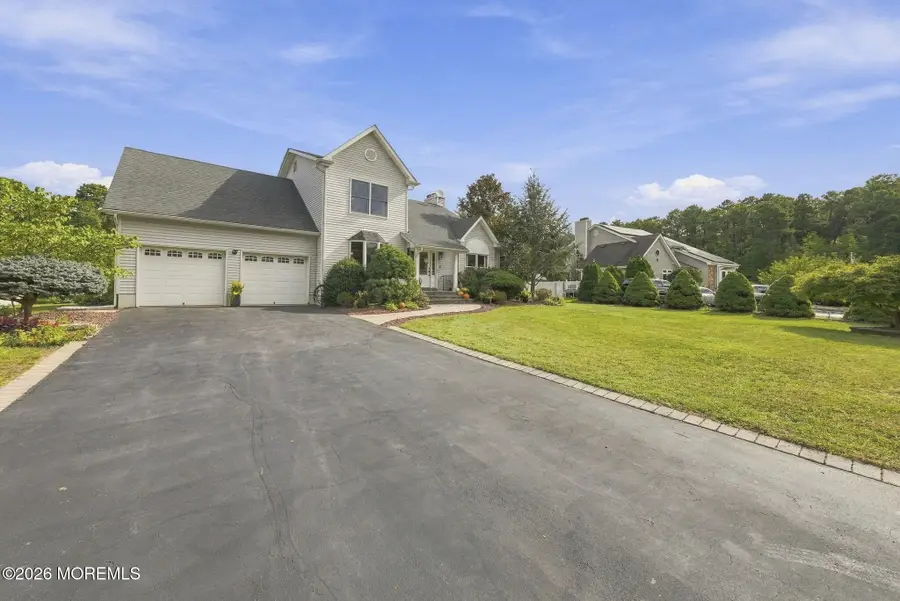 221 Jon Street, Old Bridge, NJ 08857 - #3