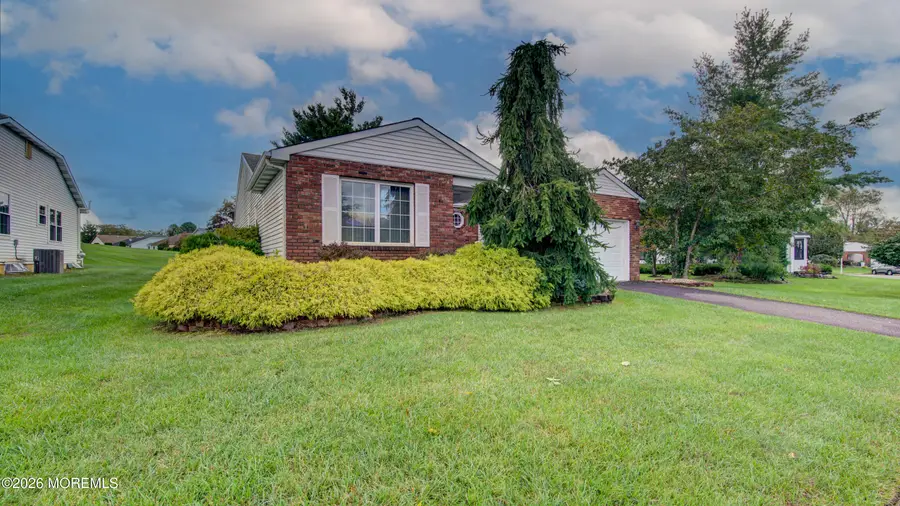 4 Lesley Drive, Marlboro, NJ 07746 - #2