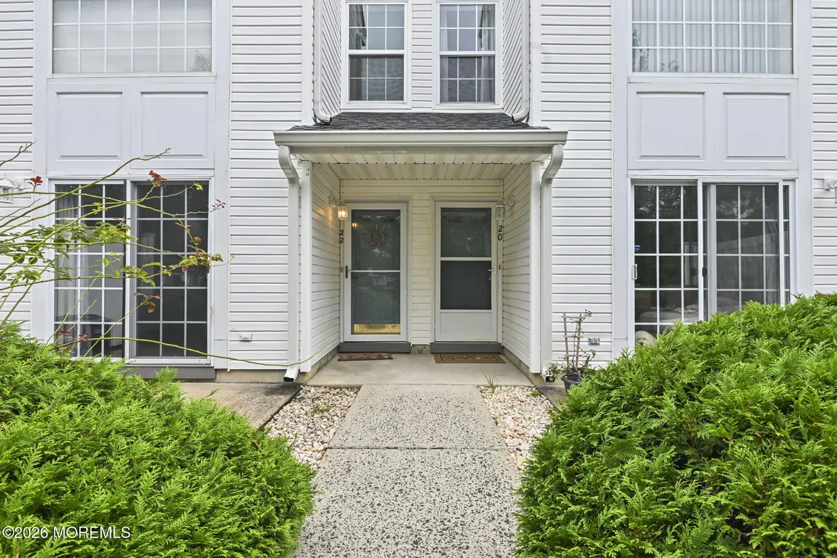 22 Dover Court, Tinton Falls, NJ 07712 - #1