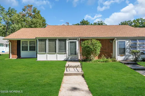 51A Cambridge Court #A, Lakewood, NJ 08701
