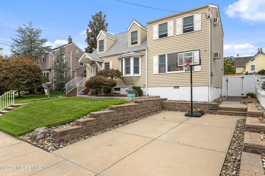 16 Vanderbilt Place, Woodbridge, NJ 07095 - #2
