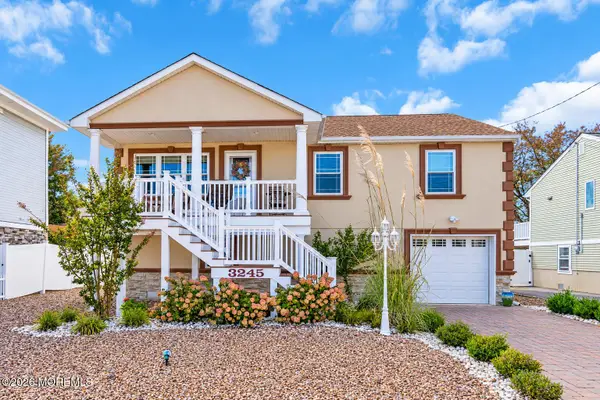 3245 Windsor Avenue, Toms River, NJ 08753