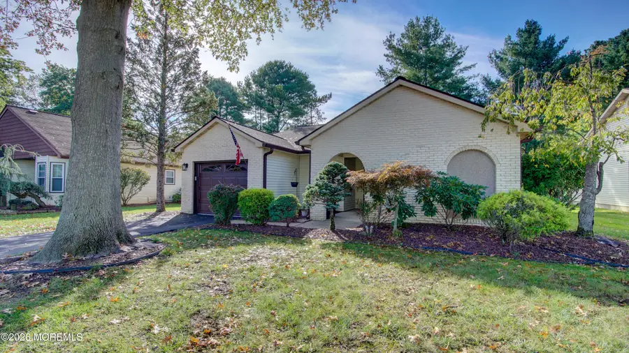7 Hampton Drive, Marlboro, NJ 07746 - #2