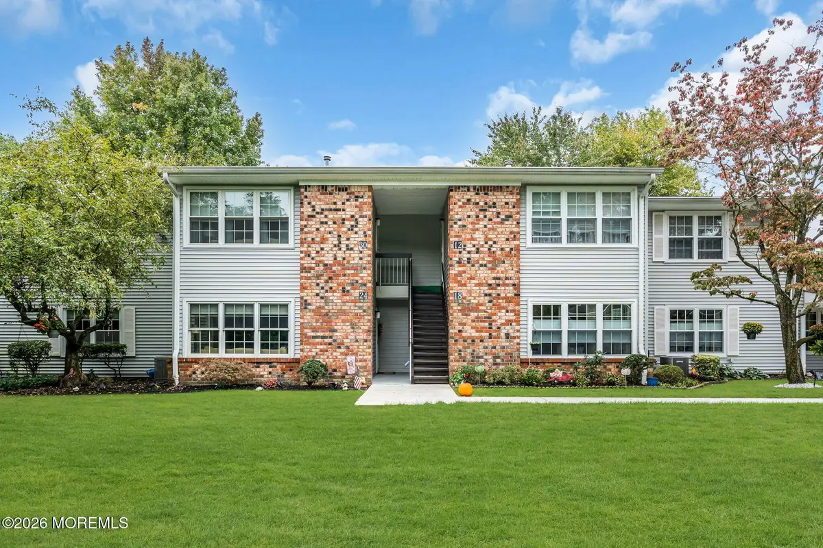 12 Snowburry Court, Red Bank, NJ 07701 - #1