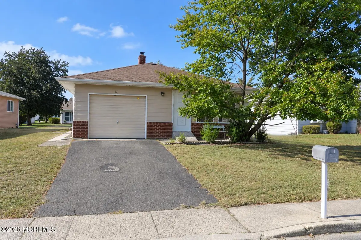 17 Spanish Wells Street, Toms River, NJ 08757 - #1
