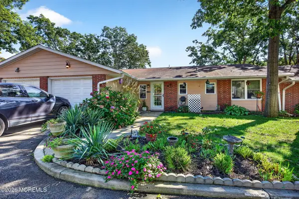 627 Huntington Drive #C, Lakewood, NJ 08701