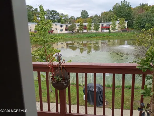 6 Lake Avenue #3B, East Brunswick, NJ 08816