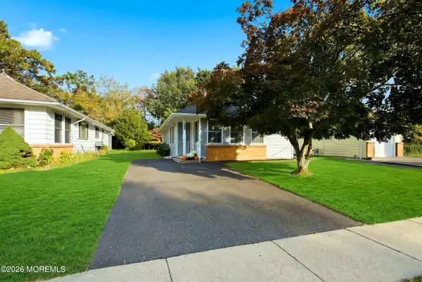 2137 Mount Hood Lane, Toms River, NJ 08753