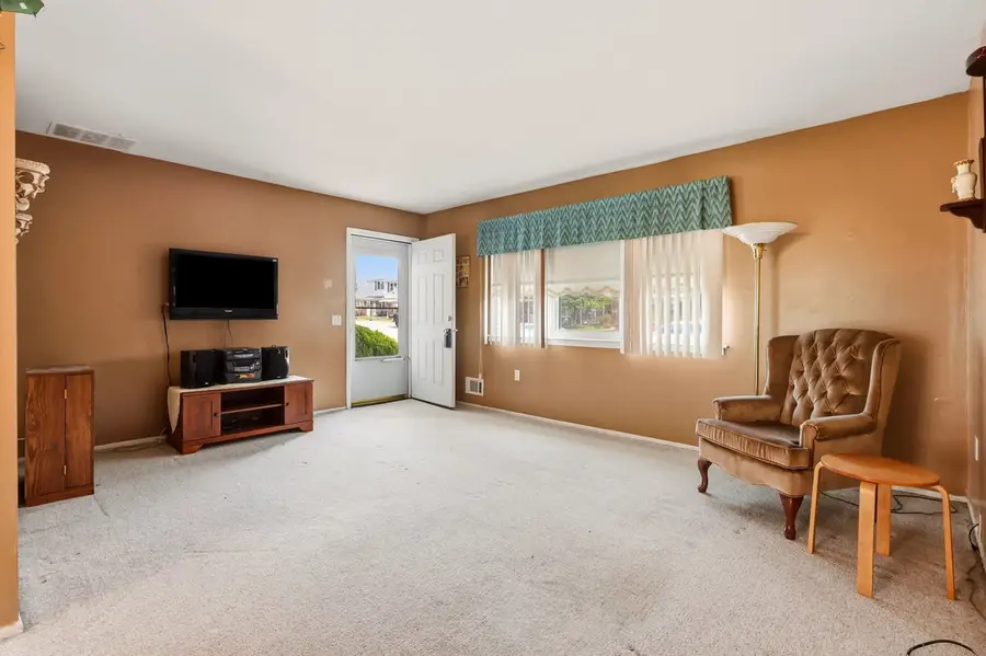 76 Haven Drive #A, Matawan, NJ 07747 - #3