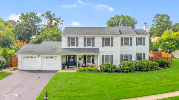 11 Yellowstone Lane, Howell, NJ 07731
