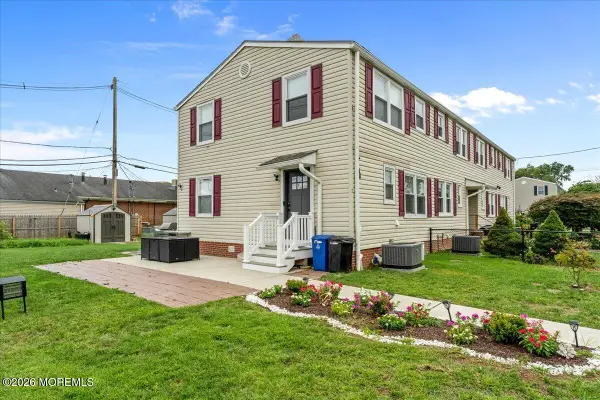 2 Barker Avenue, Shrewsbury Twp, NJ 07724