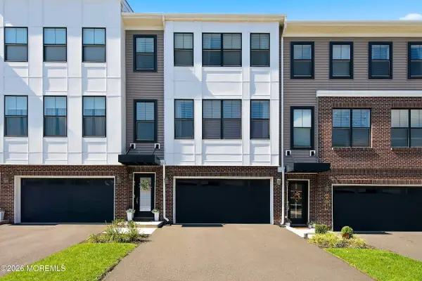 94 Bataan Avenue, Tinton Falls, NJ 07724