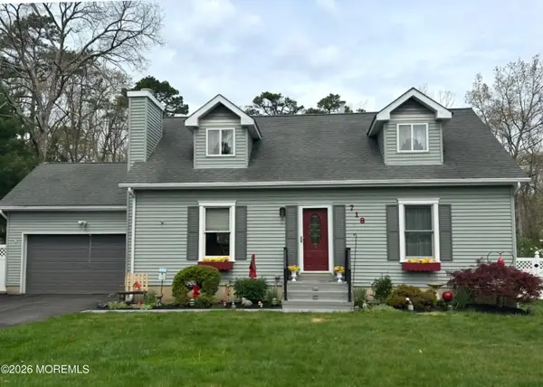 718 Princeton Road, Lanoka Harbor, NJ 08734