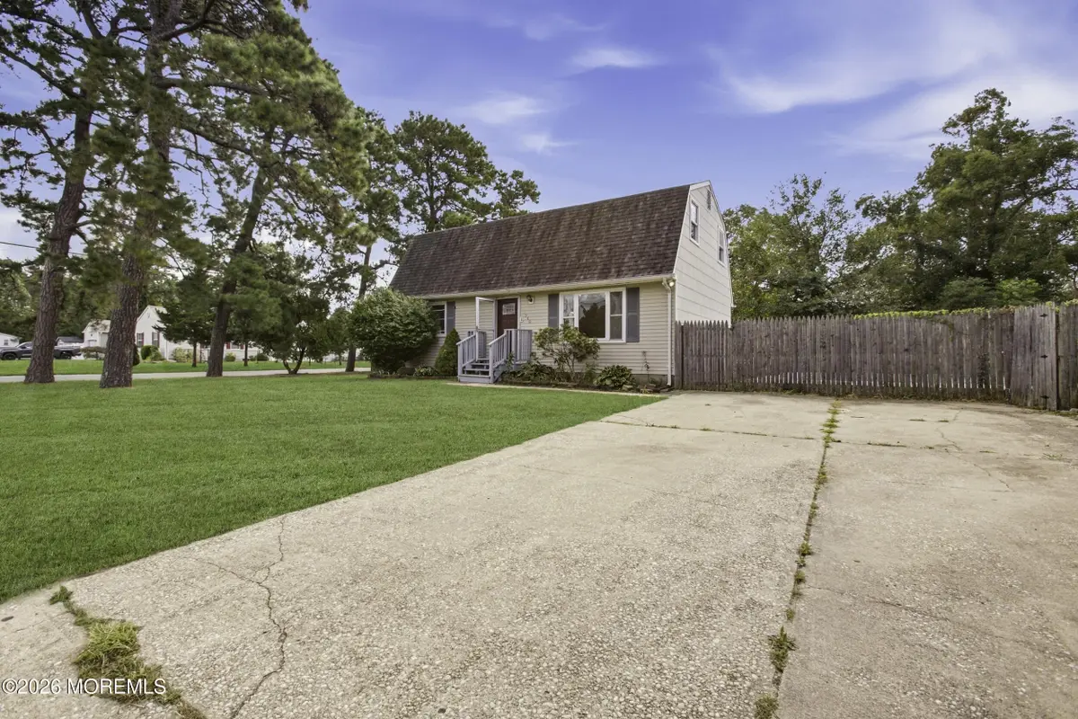 1540 Ninth Avenue, Toms River, NJ 08757 - #1