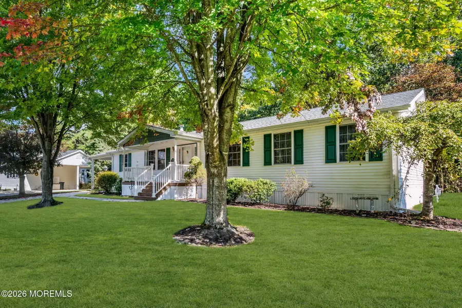 17 Tanglewood Drive, Cream Ridge, NJ 08514 - #3