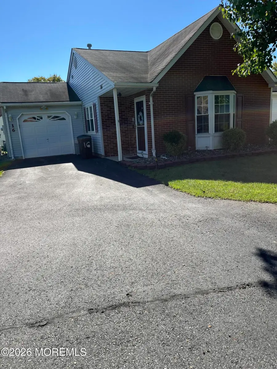 16 Morden Close #1000, Freehold, NJ 07728 - #3