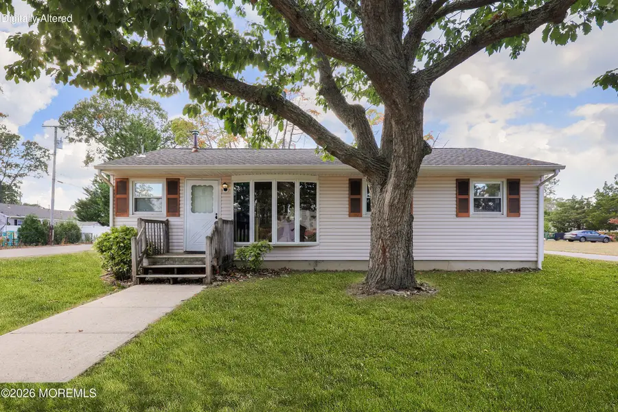 560 Bradley Boulevard, Toms River, NJ 08753 - #2