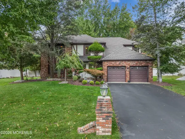 21 Windfall Lane, Marlboro, NJ 07746
