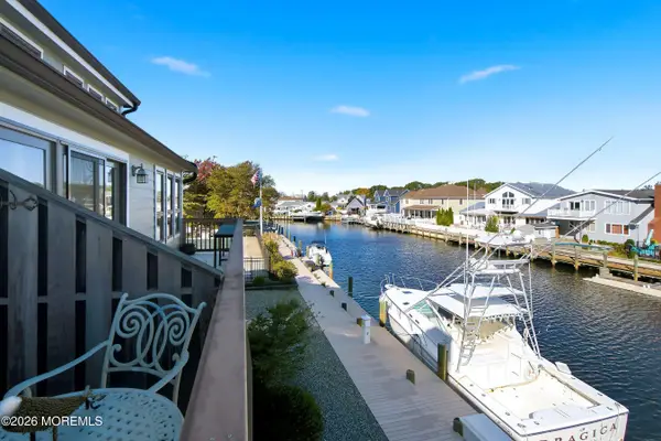 14 Hidden Harbor Drive, Point Pleasant, NJ 08742