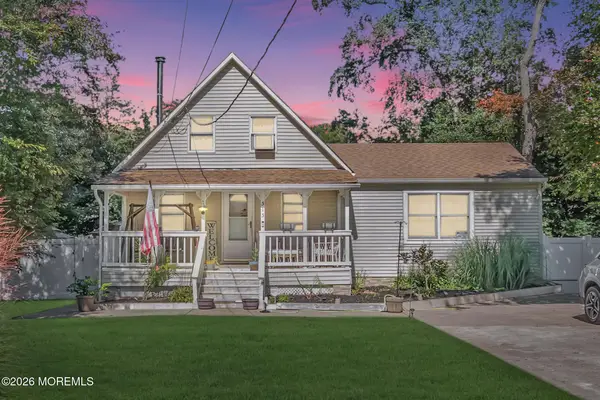 515 Laurel Street, Bayville, NJ 08721