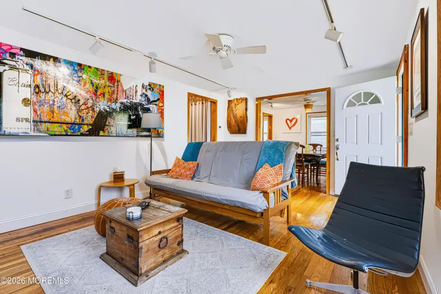 414 Roosevelt Avenue, Oakhurst, NJ 07755 - #3