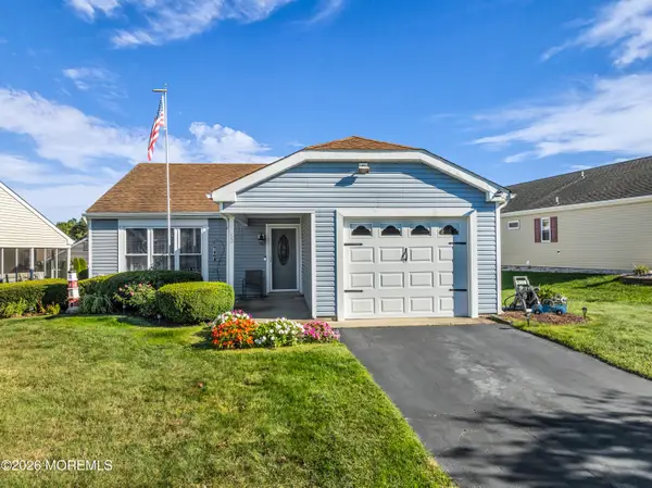 53 Hastings Road, Manchester, NJ 08759