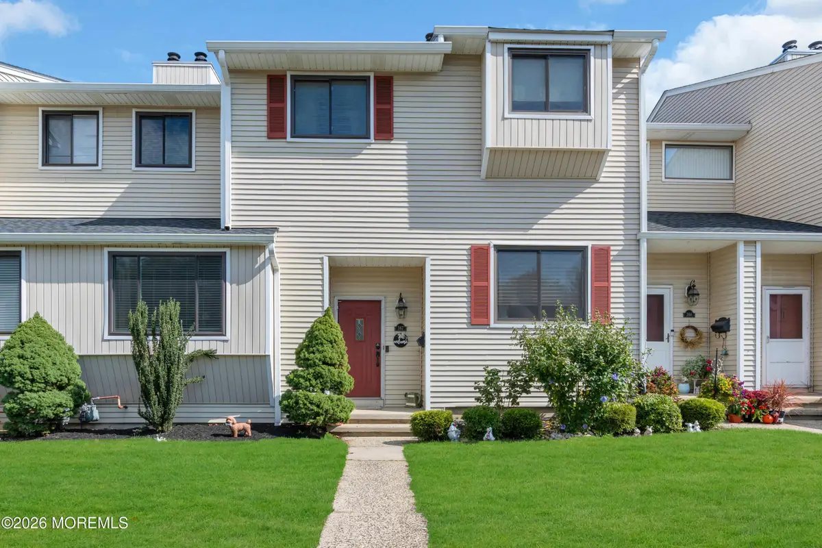 367 Middlewood Road, Middletown, NJ 07748 - #1